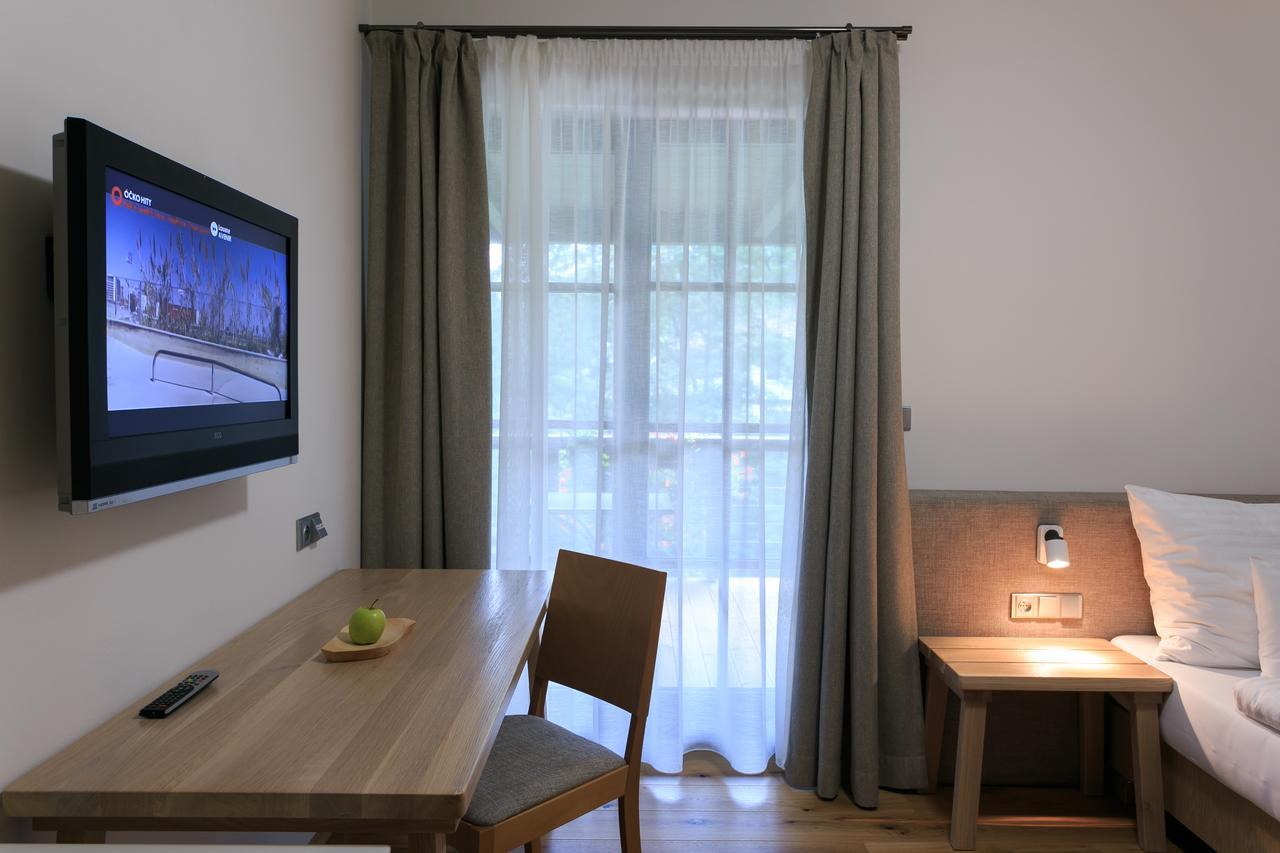 Vsetín Hotel A Restaurace U Vychopnu מראה חיצוני תמונה