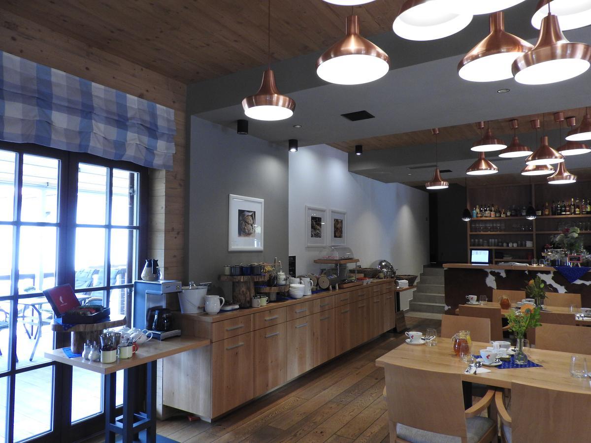 Vsetín Hotel A Restaurace U Vychopnu מראה חיצוני תמונה